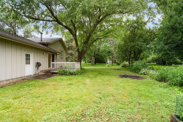 17110 28th Place N, Plymouth, MN 55447