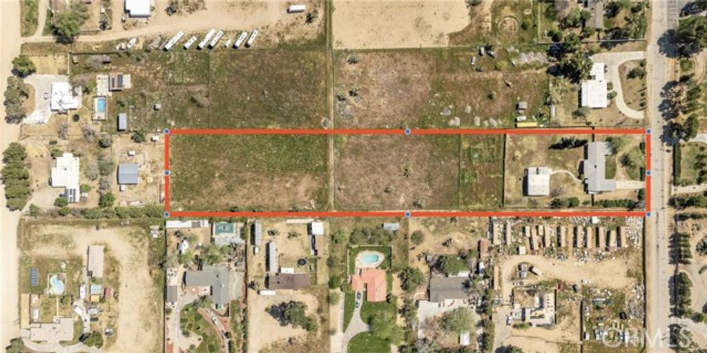 1831 W Avenue L12, Lancaster, CA 93534