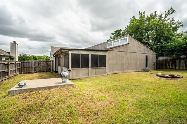 3009 W College Street, Broken Arrow, OK 74012
