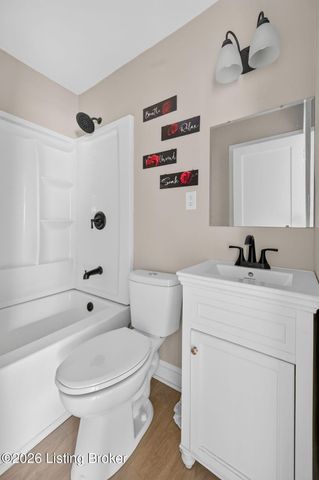 2445 Lindbergh Dr, Louisville, KY 40208