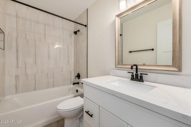 31130 N CLARIDGE Circle, San Tan Valley, AZ 85143