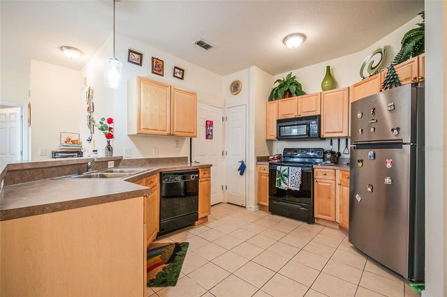 612 TERRACE RIDGE CIRCLE 612, Davenport, FL 33896