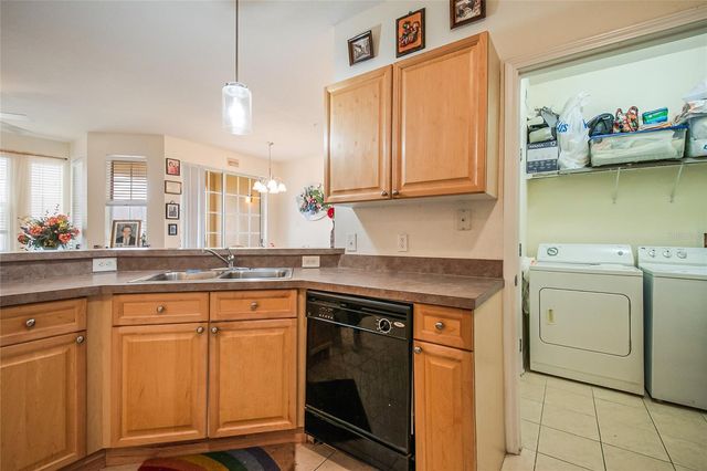 612 TERRACE RIDGE CIRCLE 612, Davenport, FL 33896