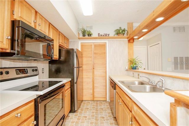 13037 MULBERRY PARK DRIVE 523, Orlando, FL 32821