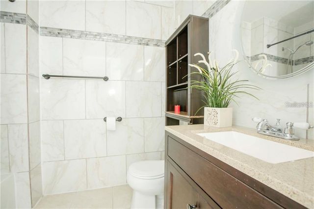 13037 MULBERRY PARK DRIVE 523, Orlando, FL 32821