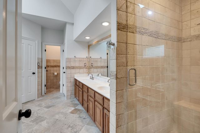10120 BARN HILL DR, Collierville, TN 38017