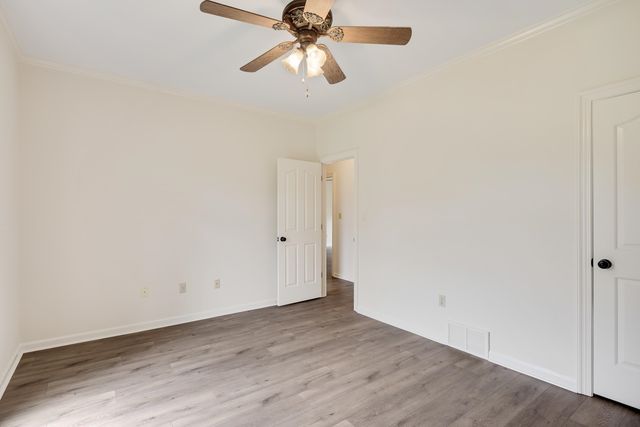 10120 BARN HILL DR, Collierville, TN 38017