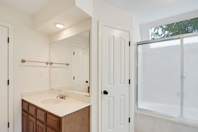 10120 BARN HILL DR, Collierville, TN 38017