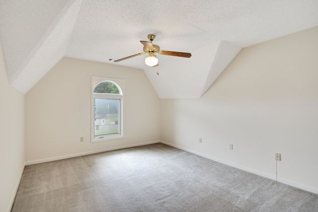 10120 BARN HILL DR, Collierville, TN 38017