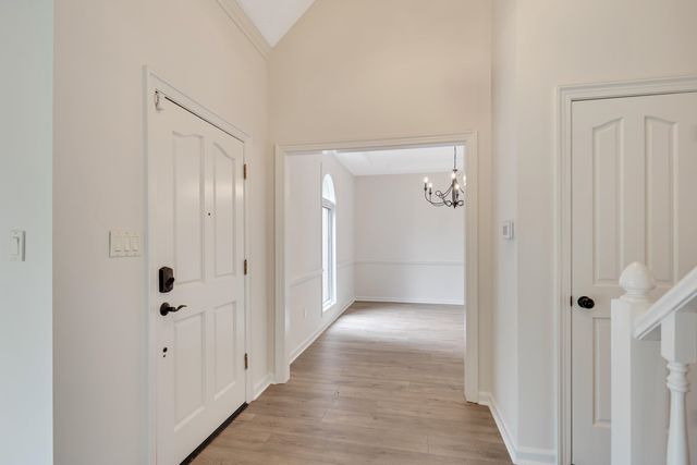 10120 BARN HILL DR, Collierville, TN 38017