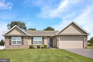 203 GARDENIA LANE, Lebanon, PA 17042