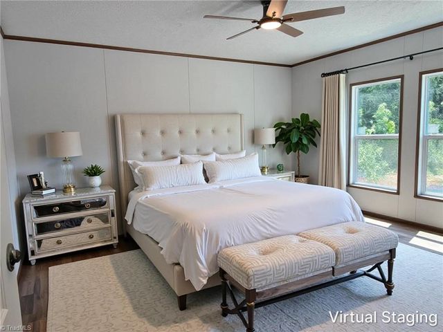 224 Briar Creek Court, Thomasville, NC 27360