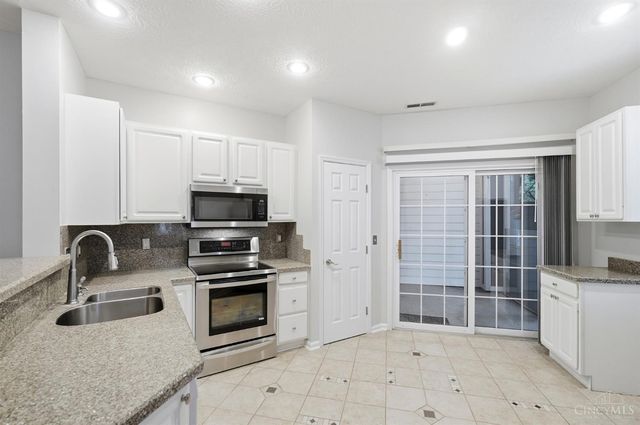 7492 Mansion Circle, Deerfield Twp., OH 45040