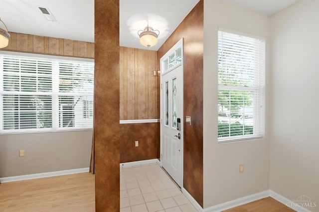7492 Mansion Circle, Deerfield Twp., OH 45040