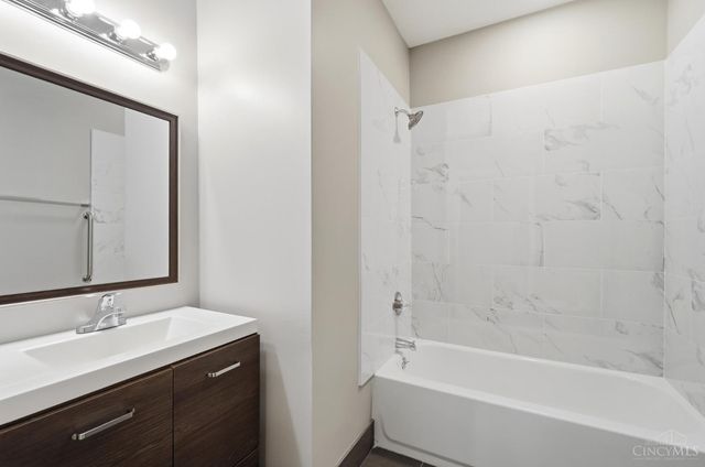 7492 Mansion Circle, Deerfield Twp., OH 45040