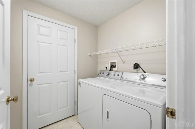 7492 Mansion Circle, Deerfield Twp., OH 45040