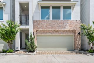 8320 Vista Bella Lane, Houston, TX 77055