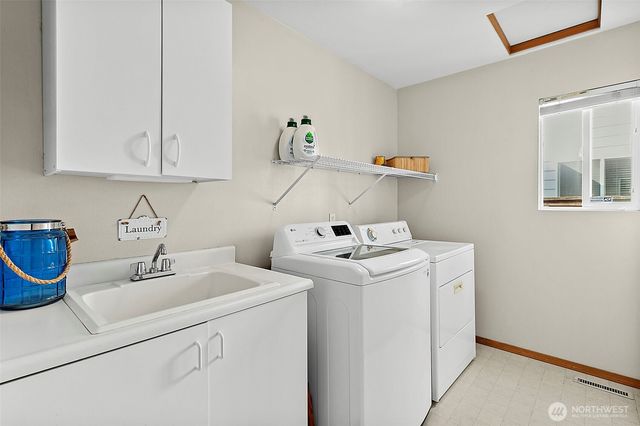 24104 231st Place SE, Maple Valley, WA 98038