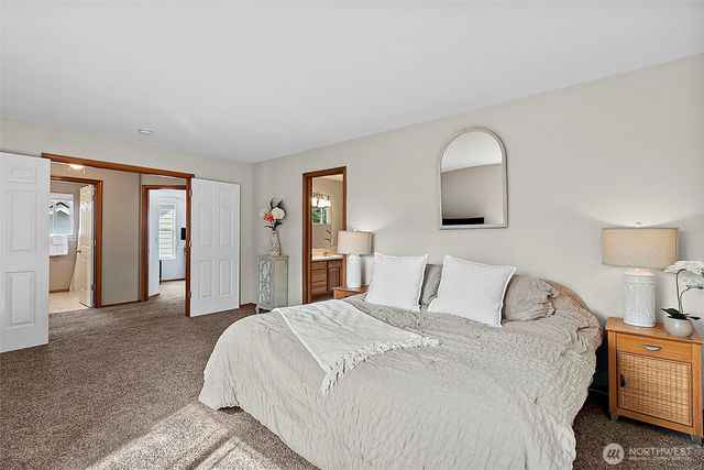 24104 231st Place SE, Maple Valley, WA 98038