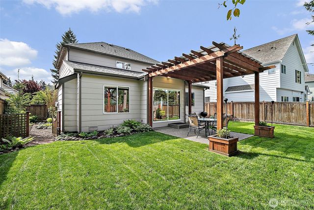 24104 231st Place SE, Maple Valley, WA 98038