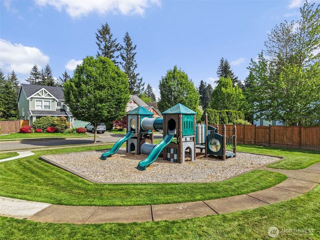 24104 231st Place SE, Maple Valley, WA 98038