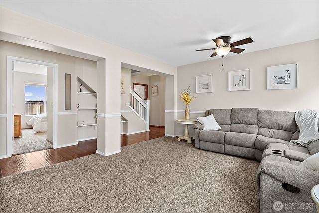 24104 231st Place SE, Maple Valley, WA 98038