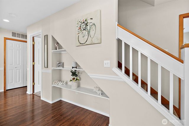 24104 231st Place SE, Maple Valley, WA 98038