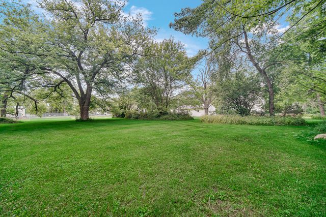 7009 Colorado Street, Merrillville, IN 46410