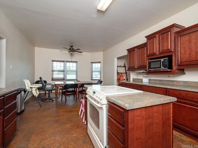 3 Conrad Cove, Conway, AR 72032