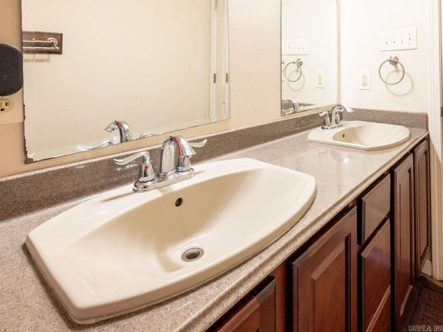 3 Conrad Cove, Conway, AR 72032