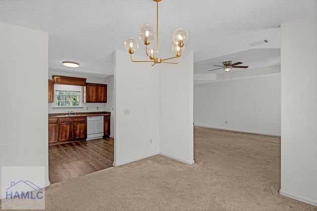 3573 Arnall Drive SE, Allenhurst, GA 31301