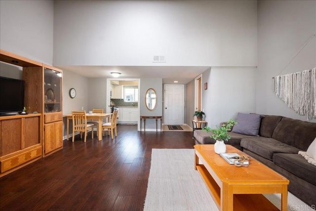 3685 Vista Campana N 16, Oceanside, CA 92057