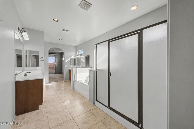 8216 E JAEGER Street, Mesa, AZ 85207