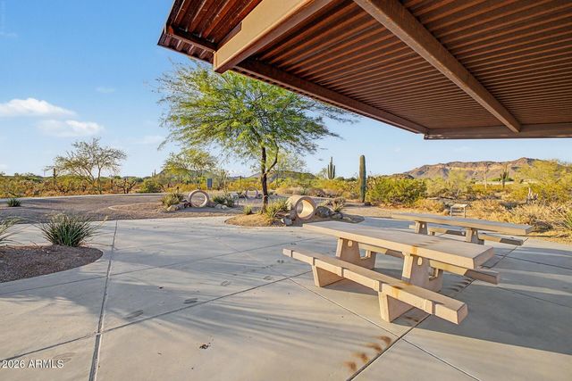 8216 E JAEGER Street, Mesa, AZ 85207