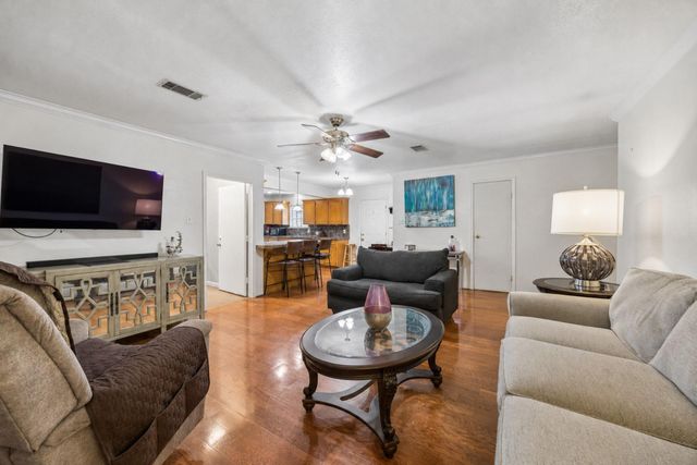 2206 Lee Street, Houston, TX 77026