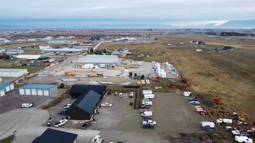 77 Hunter Circle, Kalispell, MT 59901 photo 10