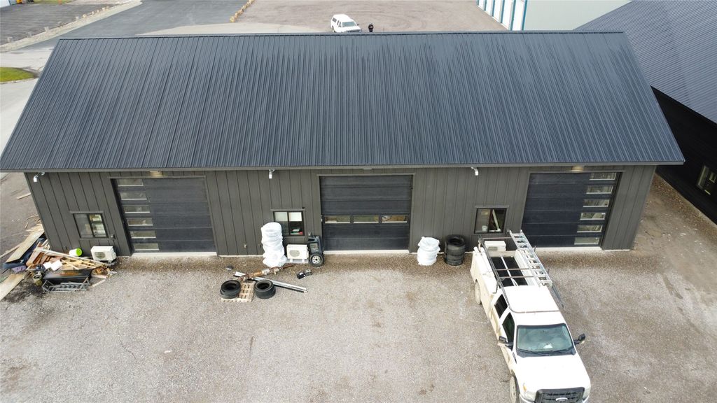 77 Hunter Circle, Kalispell, MT 59901 photo 3