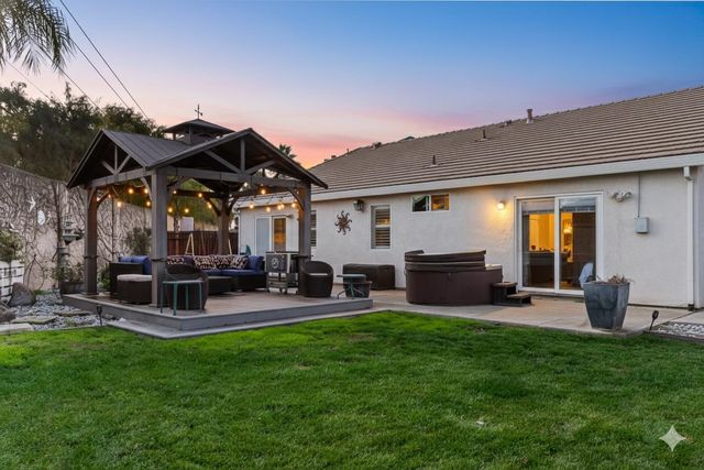 3748 Catamaran Ct, Discovery Bay, CA 94505