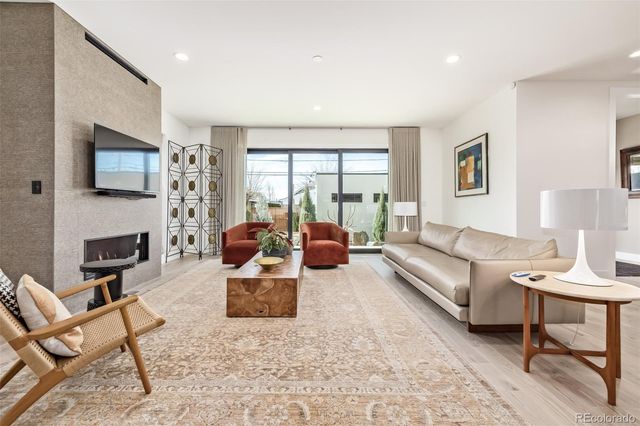 2955 N Fillmore Street, Denver, CO 80205