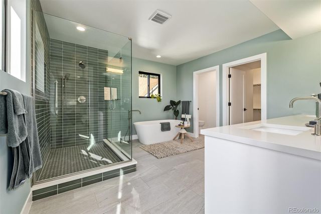 2955 N Fillmore Street, Denver, CO 80205