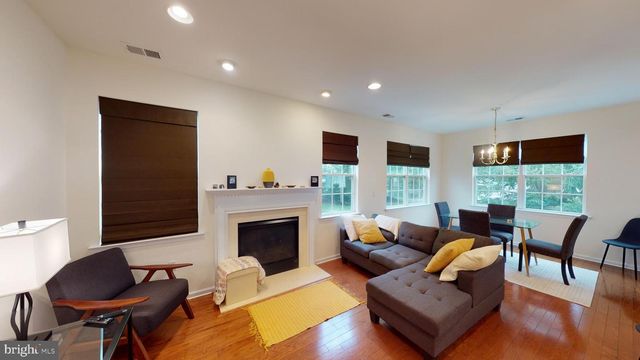 206 CONCORD PL, Pennington, NJ 08534