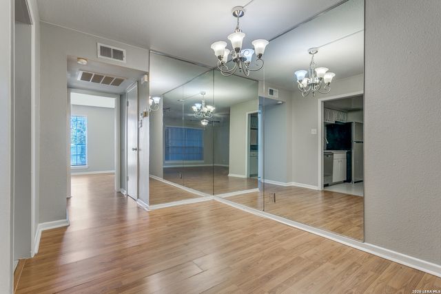 8401 N New Braunfels Ave Apt 207A, San Antonio, TX 78209