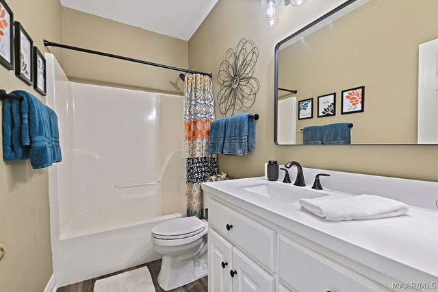 275 Carolina Court, Montgomery, AL 36117