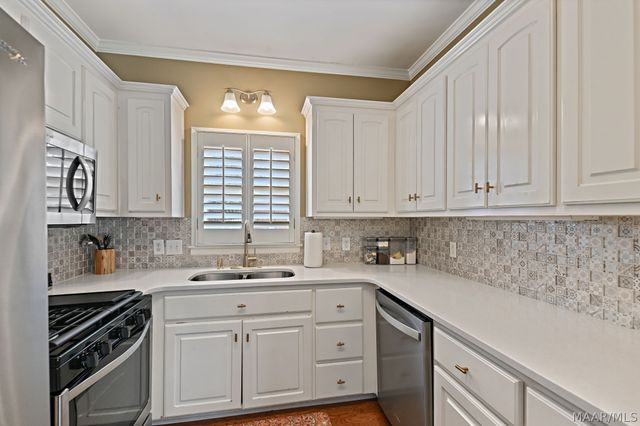 275 Carolina Court, Montgomery, AL 36117