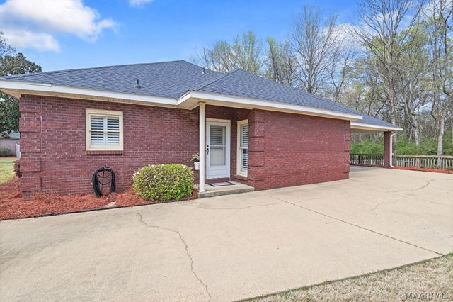 275 Carolina Court, Montgomery, AL 36117