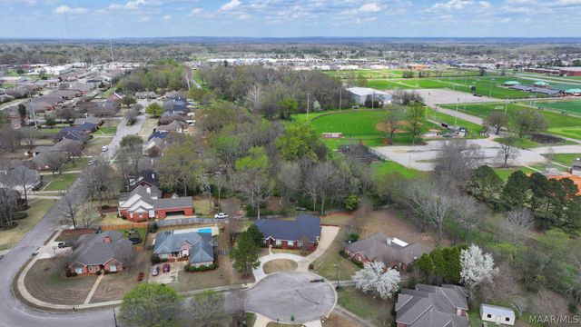 275 Carolina Court, Montgomery, AL 36117