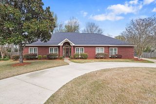 275 Carolina Court, Montgomery, AL 36117