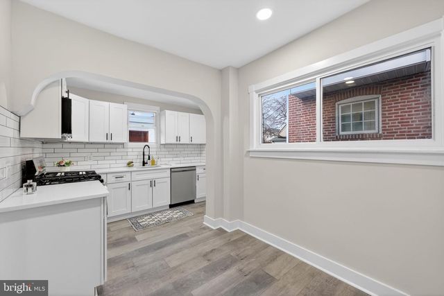 704 E 18TH ST, Chester, PA 19013