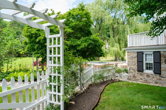 351 Erskine Road, Stamford, CT 06903