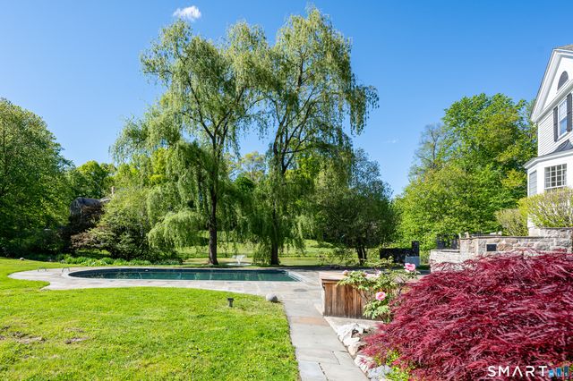 351 Erskine Road, Stamford, CT 06903